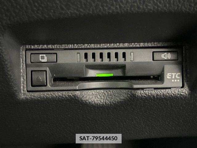 Toyota PRIUS 2019-06 7963321-4