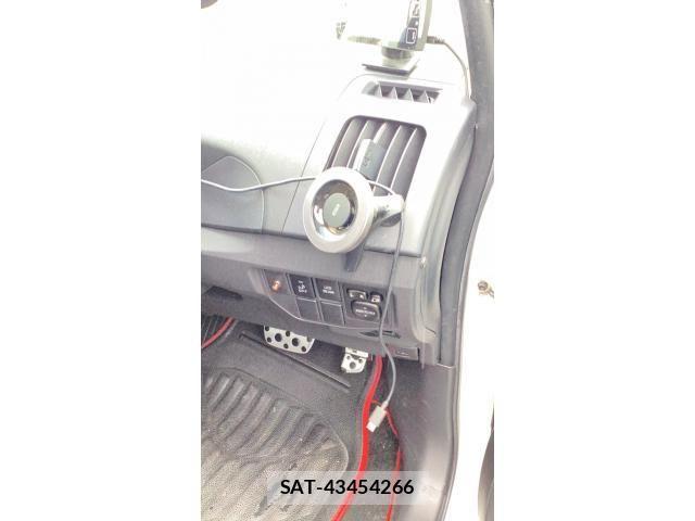 Toyota PRIUS 2015-03 7963339-12
