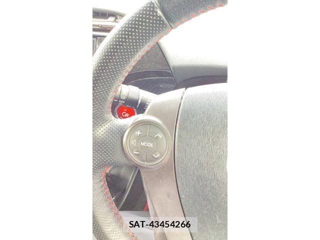 Toyota PRIUS 2015-03 7963339-18