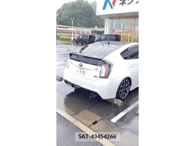 Toyota PRIUS 2015-03 7963339-3