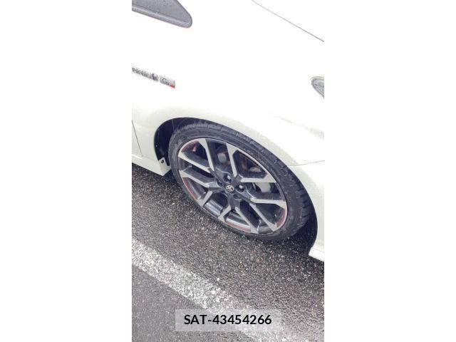 Toyota PRIUS 2015-03 7963339-8