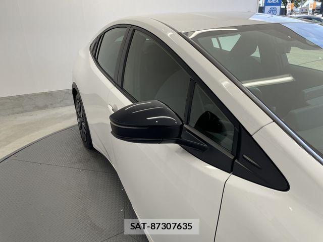 Toyota PRIUS 2023-11 7963320-5