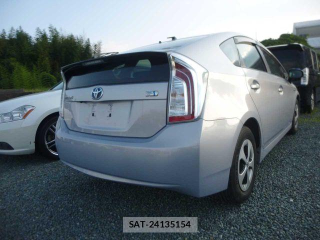 Toyota PRIUS 2012-05 7963300-2