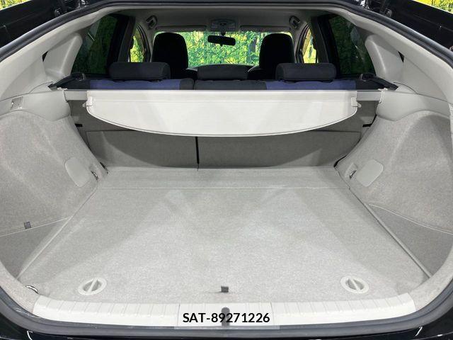 Toyota PRIUS 2015-03 7963335-9