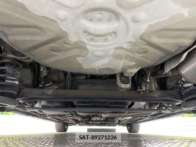 Toyota PRIUS 2015-03 7963335-18