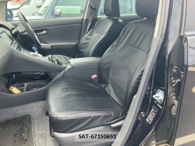 Toyota PRIUS 2010-03 7963340-16