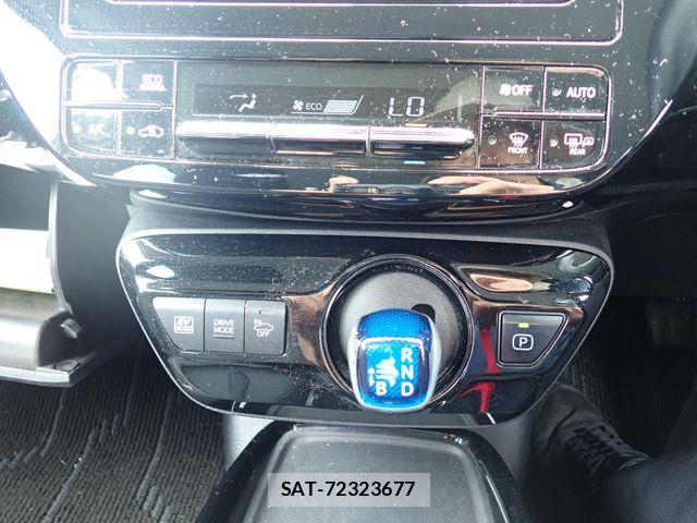 Toyota PRIUS 2019-04 7963299-15