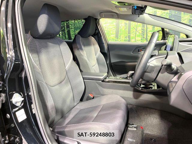 Toyota PRIUS 2023-07 7963316-8