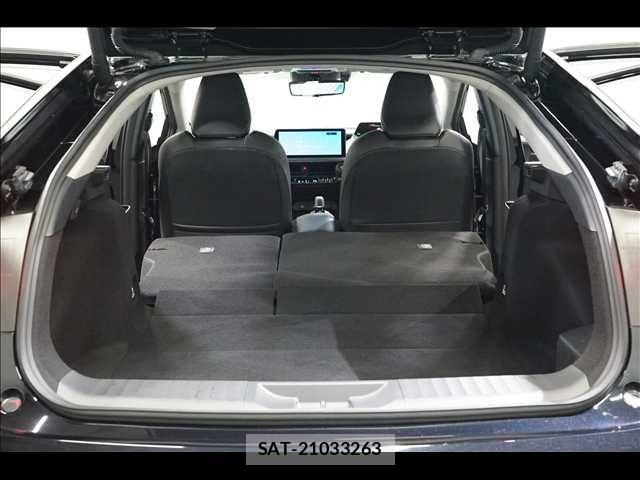Toyota PRIUS 2023-11 7963312-18