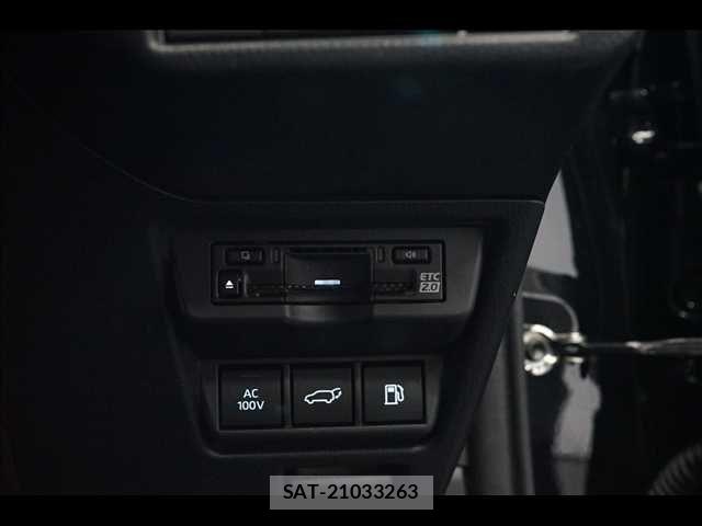 Toyota PRIUS 2023-11 7963312-6