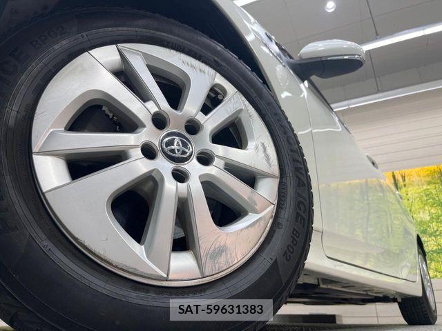 Toyota PRIUS 2018-02 7963323-12