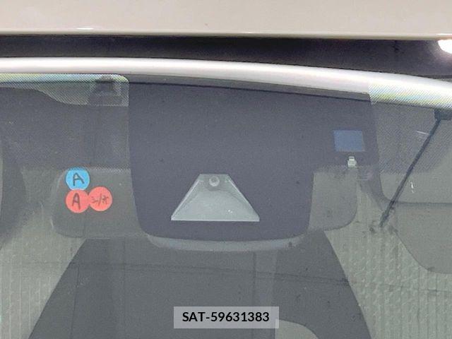 Toyota PRIUS 2018-02 7963323-6