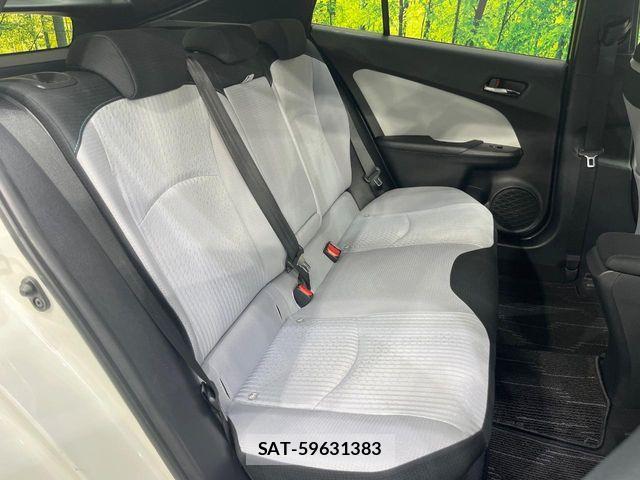 Toyota PRIUS 2018-02 7963323-8