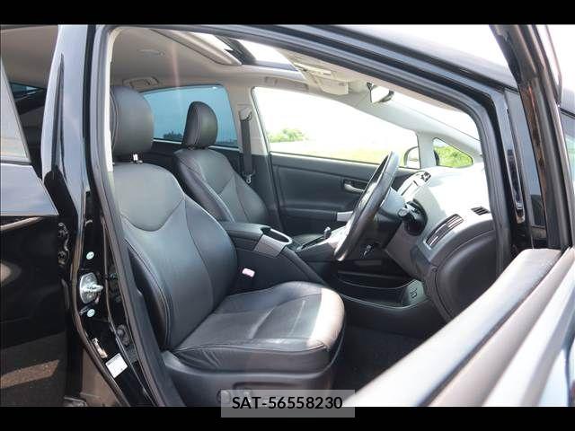 Toyota PRIUS 2012-01 7963337-12