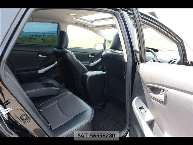 Toyota PRIUS 2012-01 7963337-15