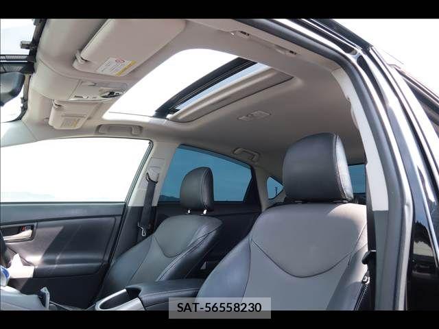 Toyota PRIUS 2012-01 7963337-17