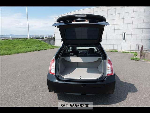 Toyota PRIUS 2012-01 7963337-23