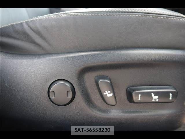 Toyota PRIUS 2012-01 7963337-26