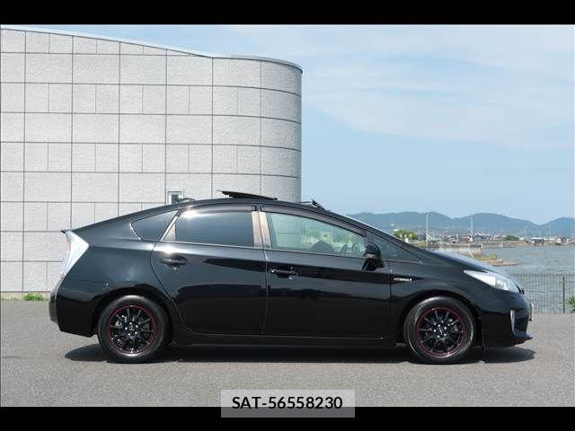 Toyota PRIUS 2012-01 7963337-6