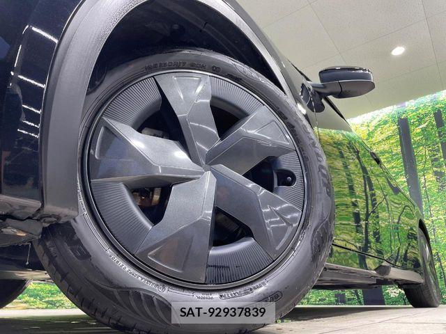 Toyota PRIUS 2023-05 7963319-12