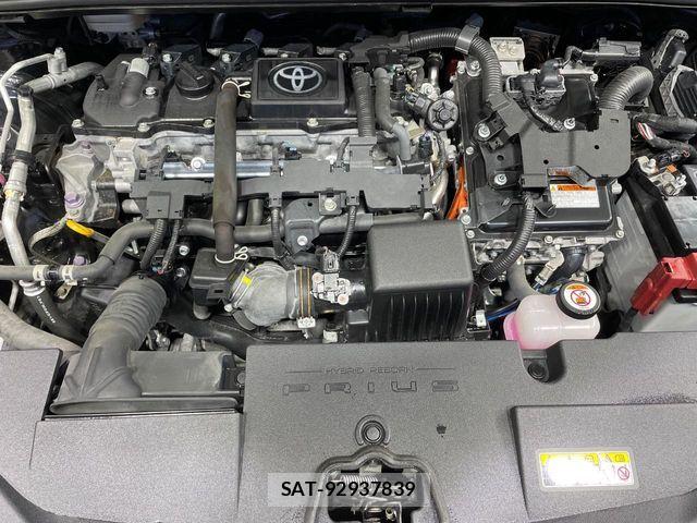 Toyota PRIUS 2023-05 7963319-17