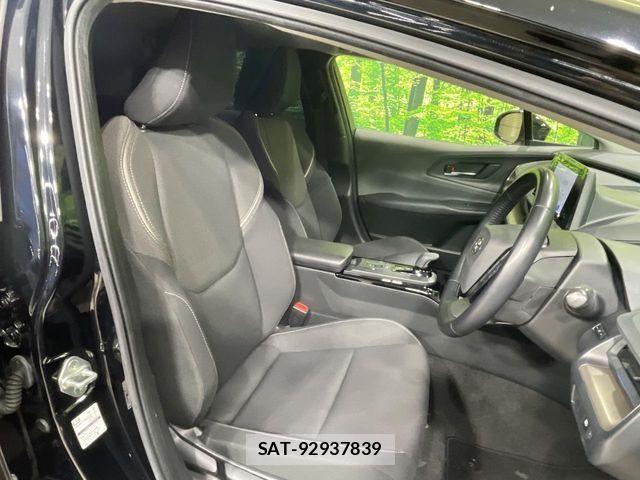 Toyota PRIUS 2023-05 7963319-7