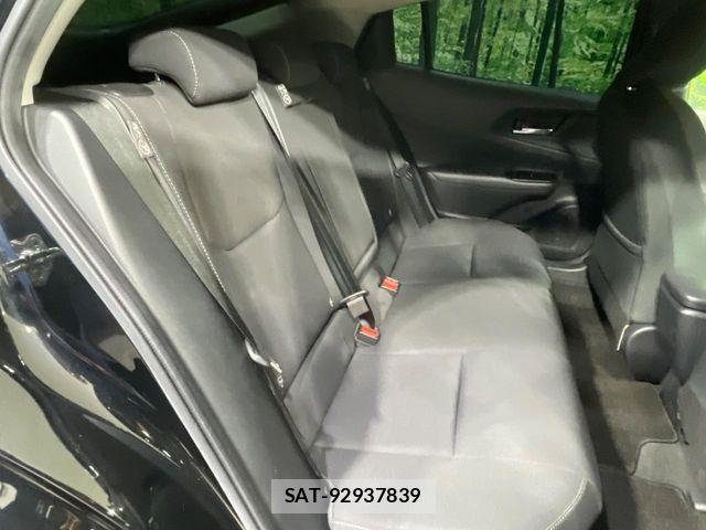 Toyota PRIUS 2023-05 7963319-8