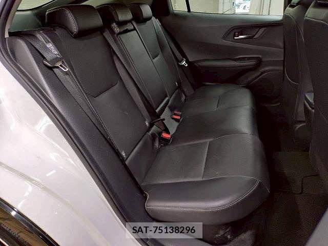 Toyota PRIUS 2023-09 7963317-10