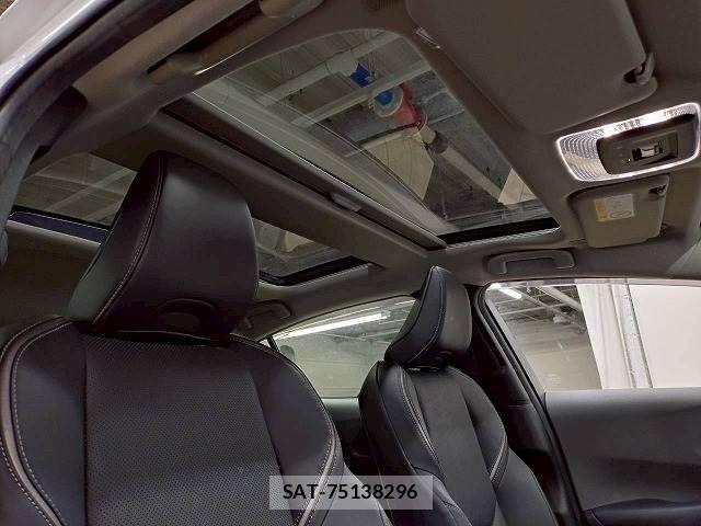 Toyota PRIUS 2023-09 7963317-5