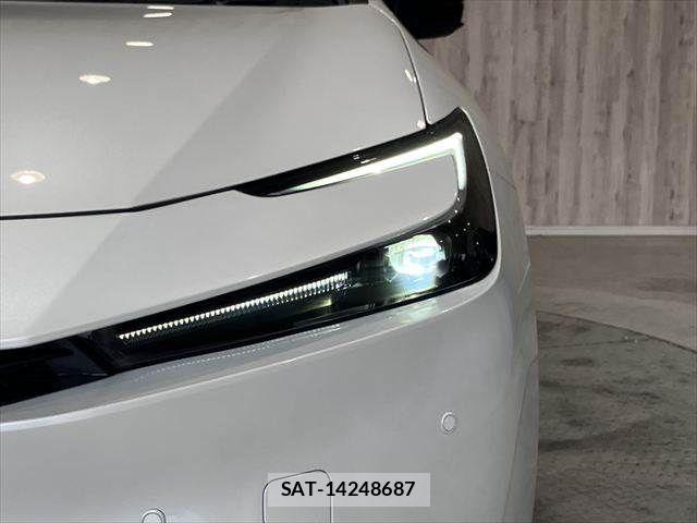 Toyota PRIUS 2025-08 7963309-18