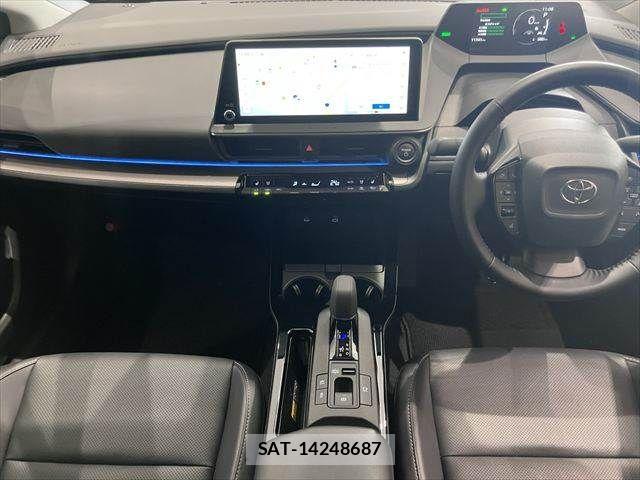 Toyota PRIUS 2025-08 7963309-2