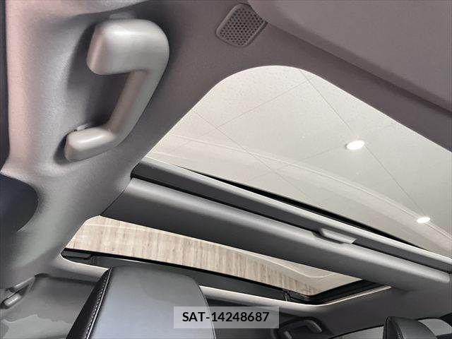 Toyota PRIUS 2025-08 7963309-3