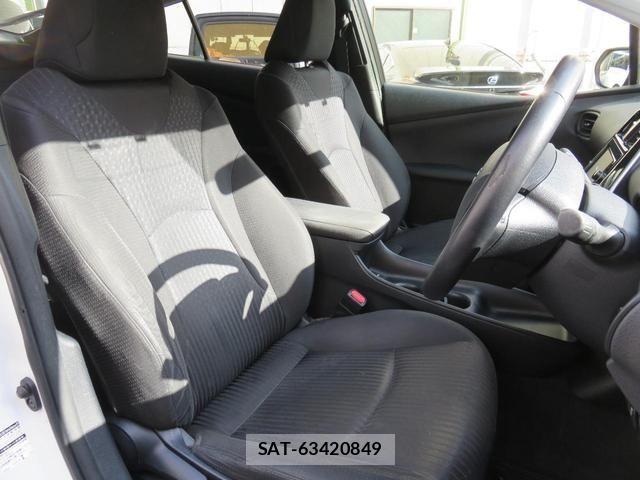 Toyota PRIUS 2016-04 7980640-16