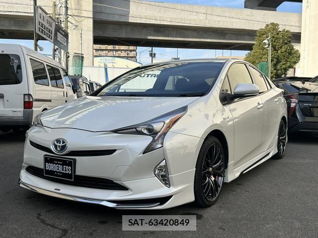 Toyota PRIUS 2016-04 7980640-3