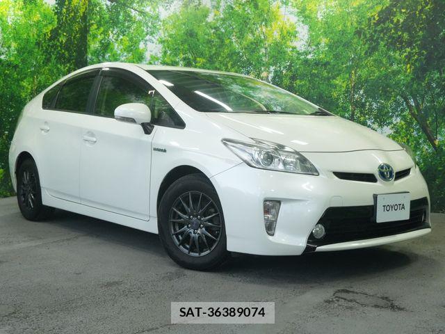 Toyota PRIUS 2014-03 7980673-0