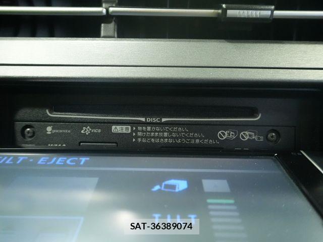 Toyota PRIUS 2014-03 7980673-10