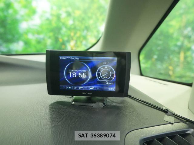 Toyota PRIUS 2014-03 7980673-17