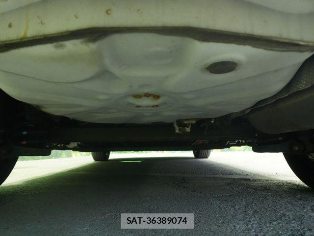 Toyota PRIUS 2014-03 7980673-23