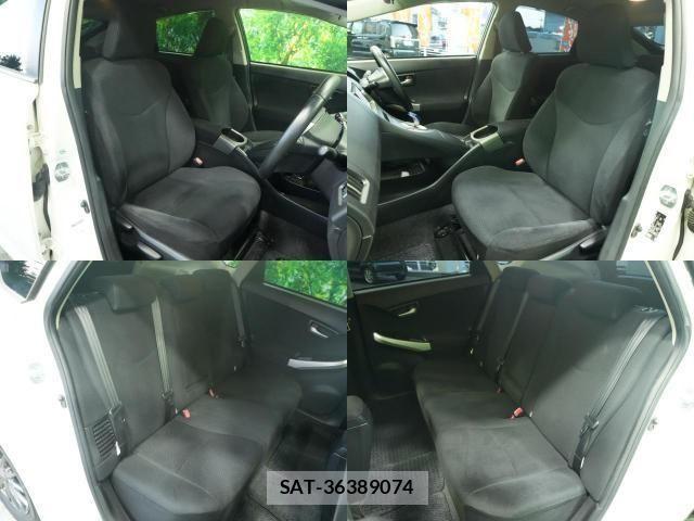 Toyota PRIUS 2014-03 7980673-2