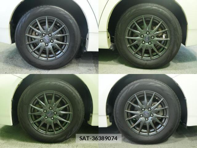 Toyota PRIUS 2014-03 7980673-4