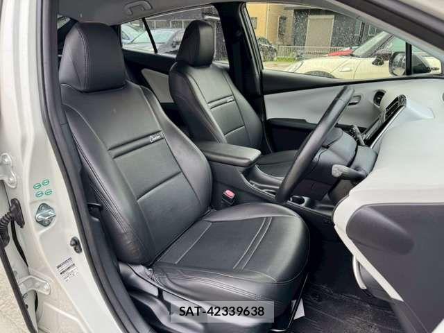 Toyota PRIUS 2016-01 7980655-9