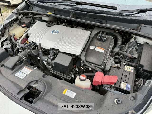 Toyota PRIUS 2016-01 7980655-12