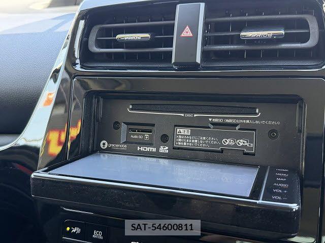 Toyota PRIUS 2019-08 7980638-13