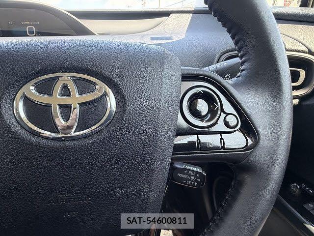 Toyota PRIUS 2019-08 7980638-16