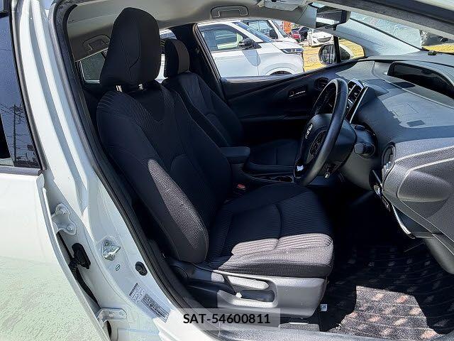 Toyota PRIUS 2019-08 7980638-6