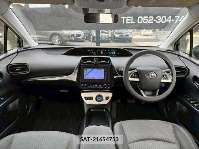 Toyota PRIUS 2016-09 7980652-3