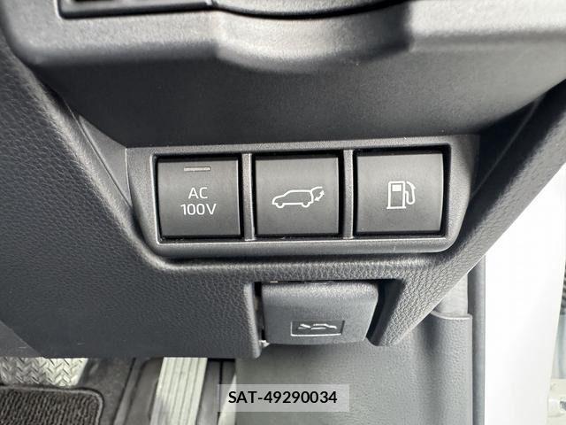 Toyota PRIUS 2024-01 7980618-19