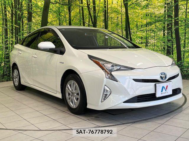 Toyota PRIUS 2016-05 7980648-15