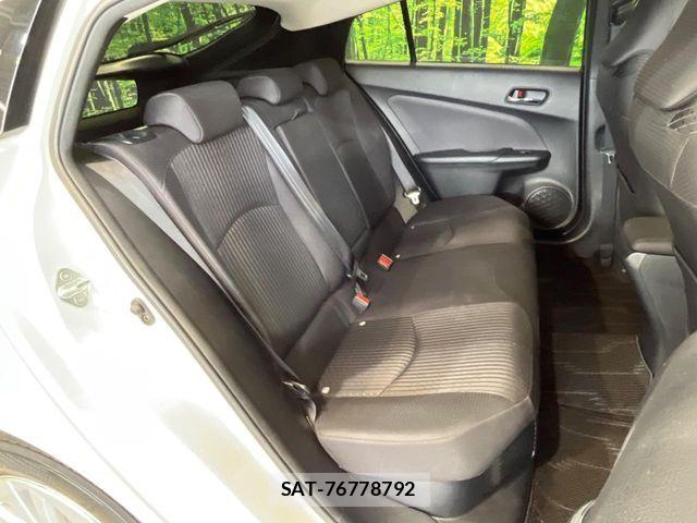 Toyota PRIUS 2016-05 7980648-8