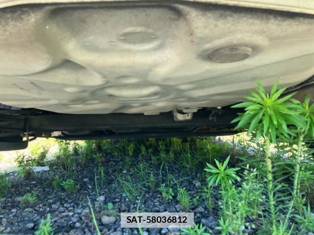 Toyota PRIUS 2013-08 7980686-13